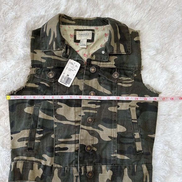 FOREVER 21 Distressed Denim Vest   Casual/vest/olive/taupe    *NWT size S - Picture 3 of 5
